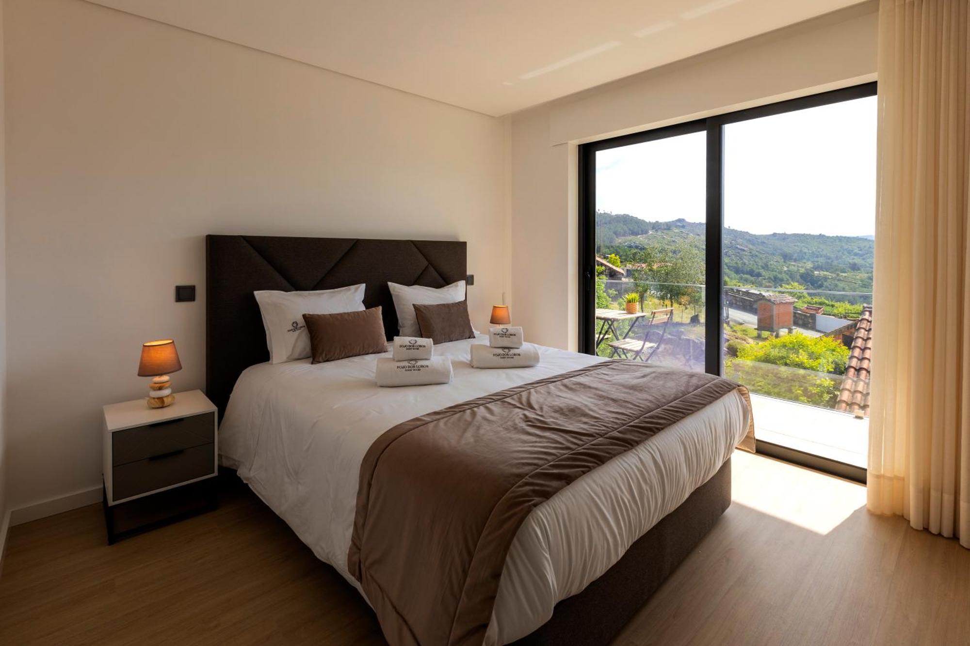 Guest House Fojo Dos Lobos Fafiao Exterior photo