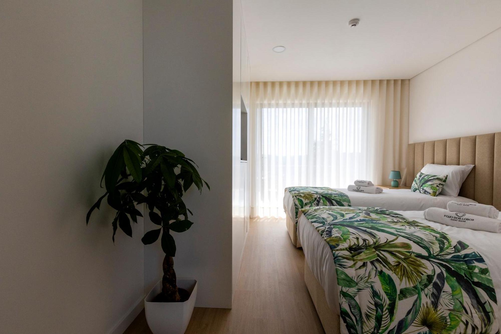 Guest House Fojo Dos Lobos Fafiao Exterior photo